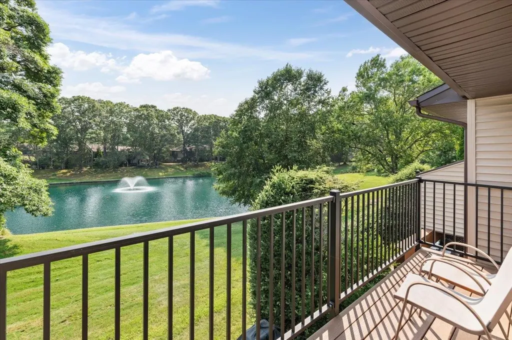 111 Northgate Circle Melville NY 11747