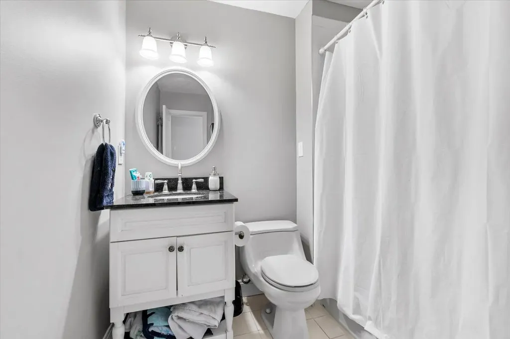 111 Northgate Circle Melville NY 11747