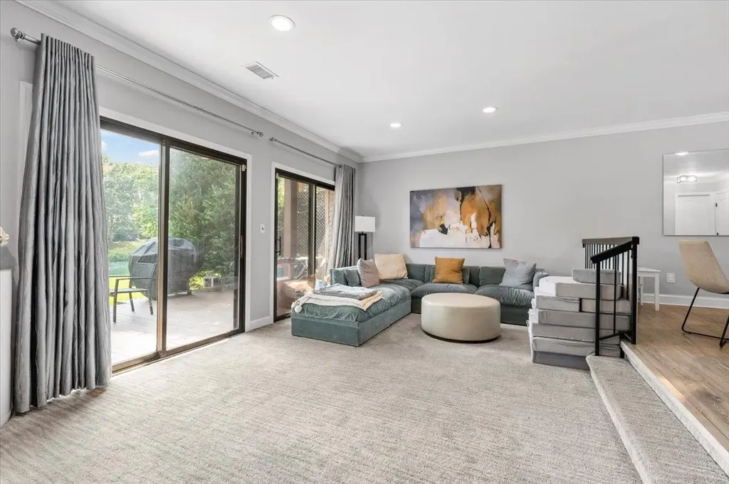 111 Northgate Circle Melville NY 11747