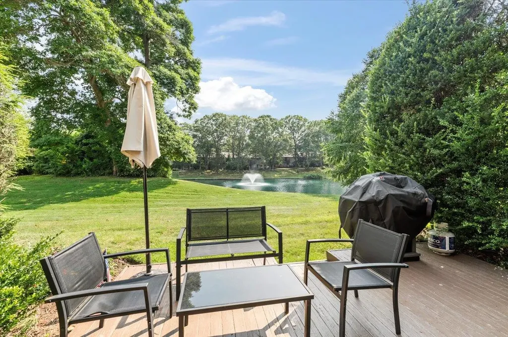 111 Northgate Circle Melville NY 11747