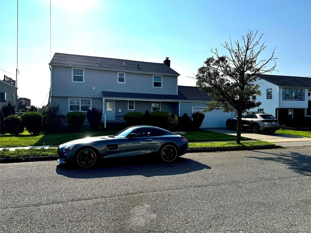 74 Lester Avenue Freeport NY 11520