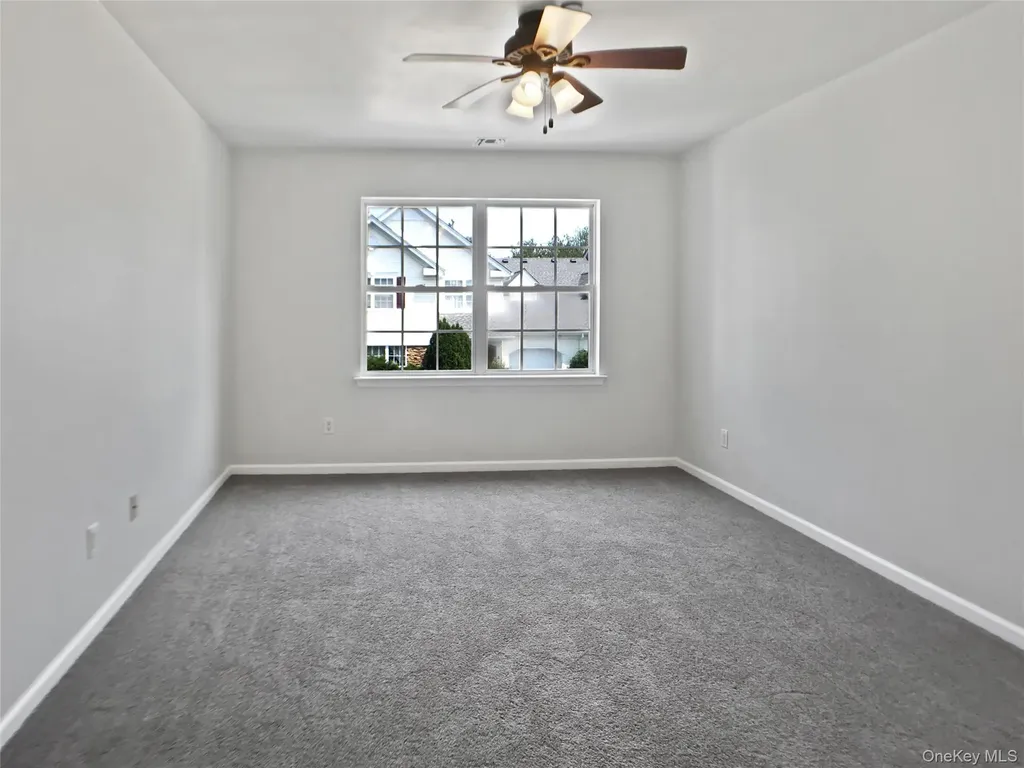 5 Lori Lane Middle Island NY 11953