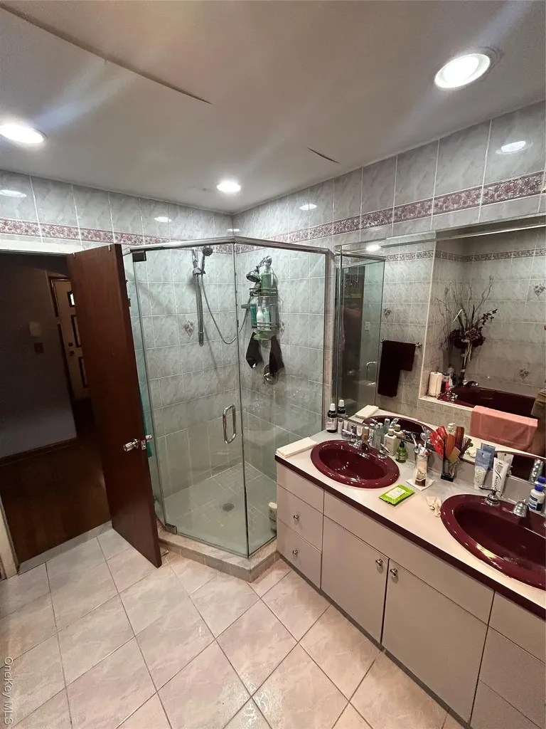 355 Jerusalem Avenue Hempstead NY 11550