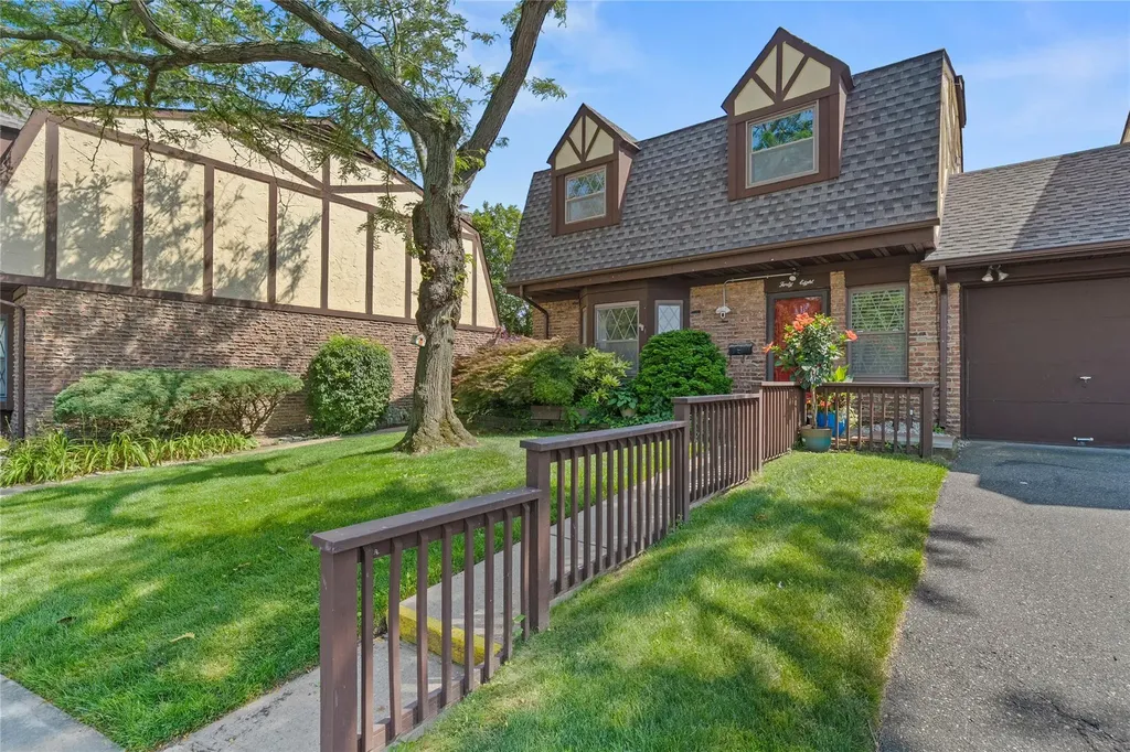 48 Quail Run Drive Deer Park NY 11729
