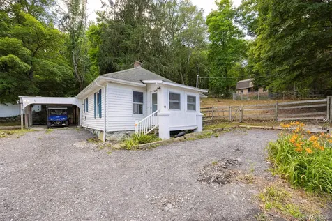 11 Richardsville Road Carmel NY 10512