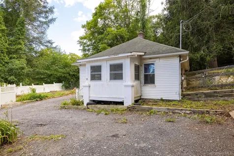 11 Richardsville Road Carmel NY 10512