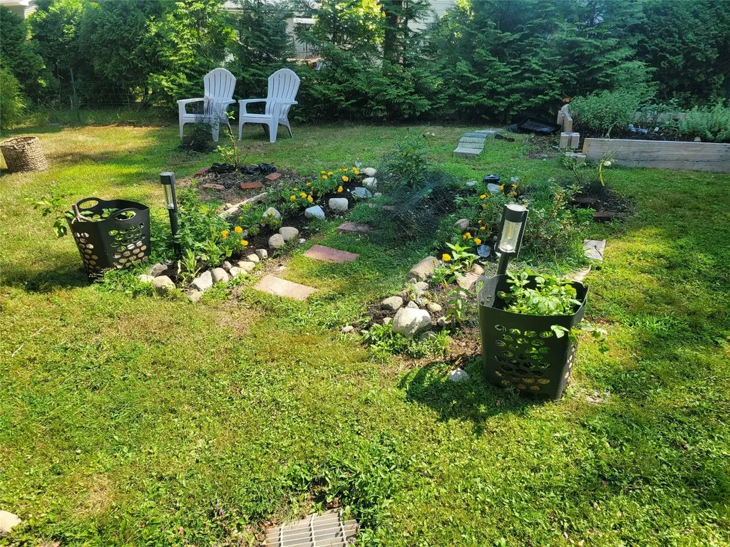 33 Crescent Circle Rock Hill NY 12775