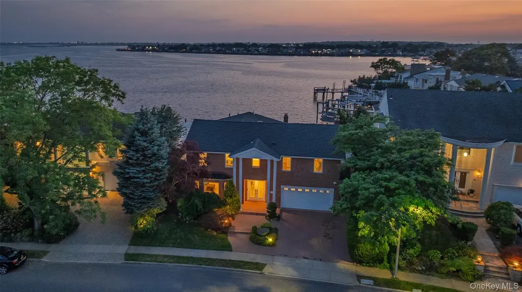 3252 Judith Drive Bellmore NY 11710