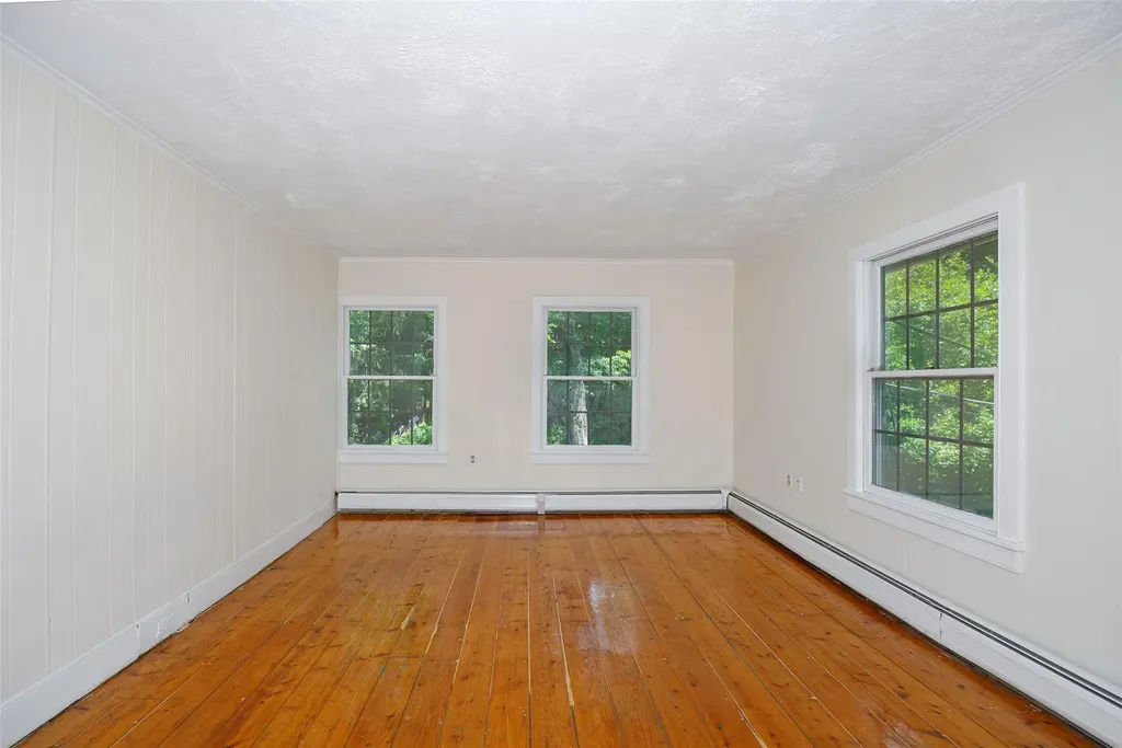 83 Old Post Road Staatsburg NY 12580