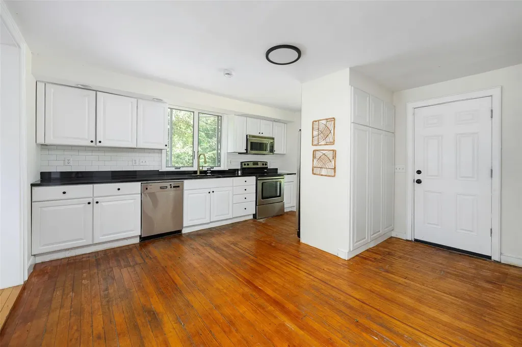 83 Old Post Road Staatsburg NY 12580