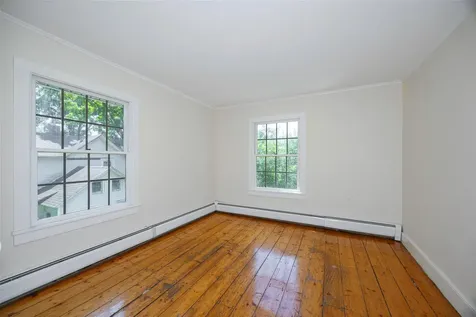 83 Old Post Road Staatsburg NY 12580