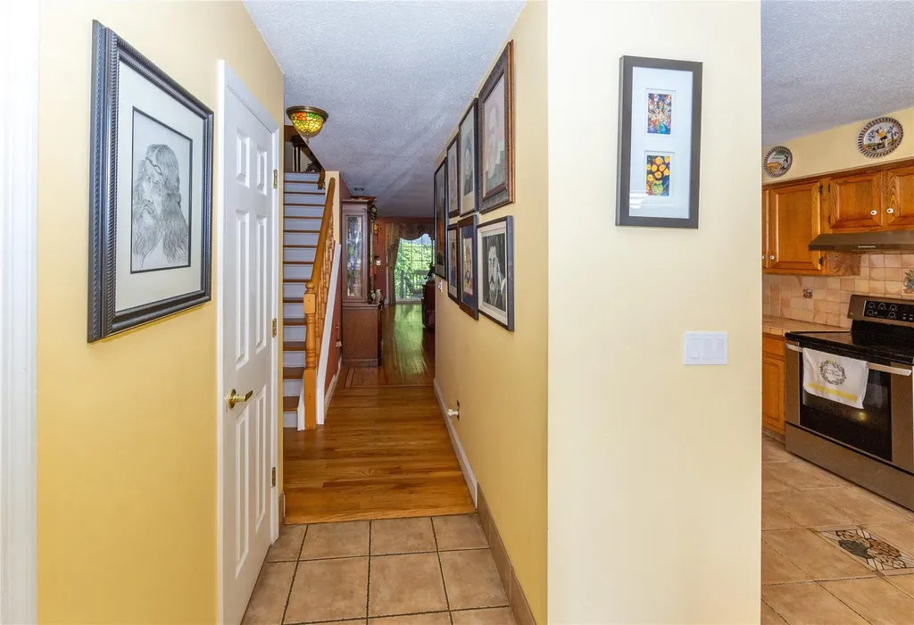 1704 Windsor Lane Brewster NY 10509