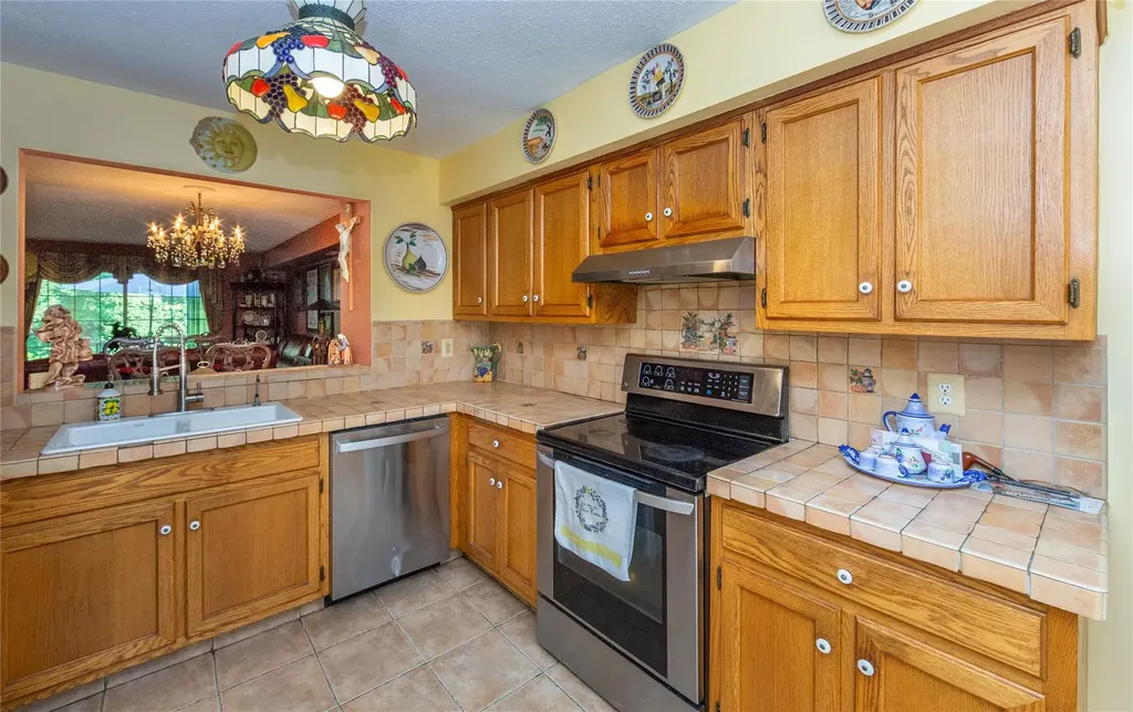 1704 Windsor Lane Brewster NY 10509