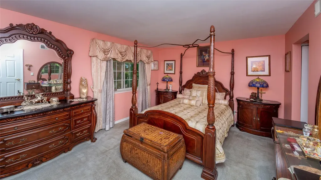 1704 Windsor Lane Brewster NY 10509