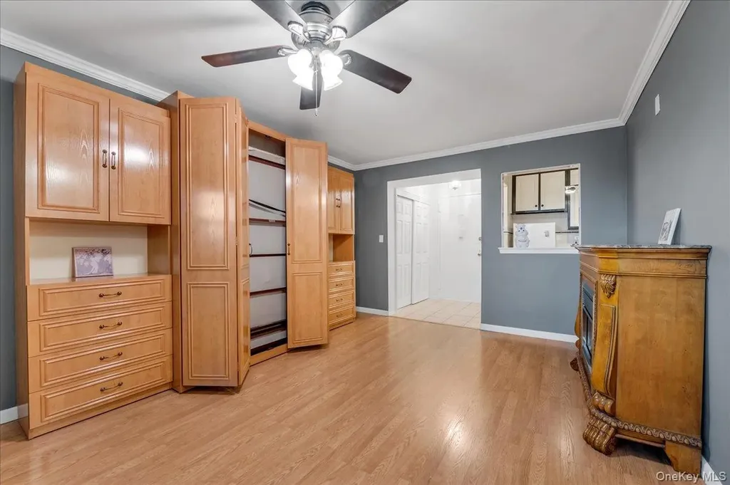 4200 Herkimer Place Bronx NY 10470