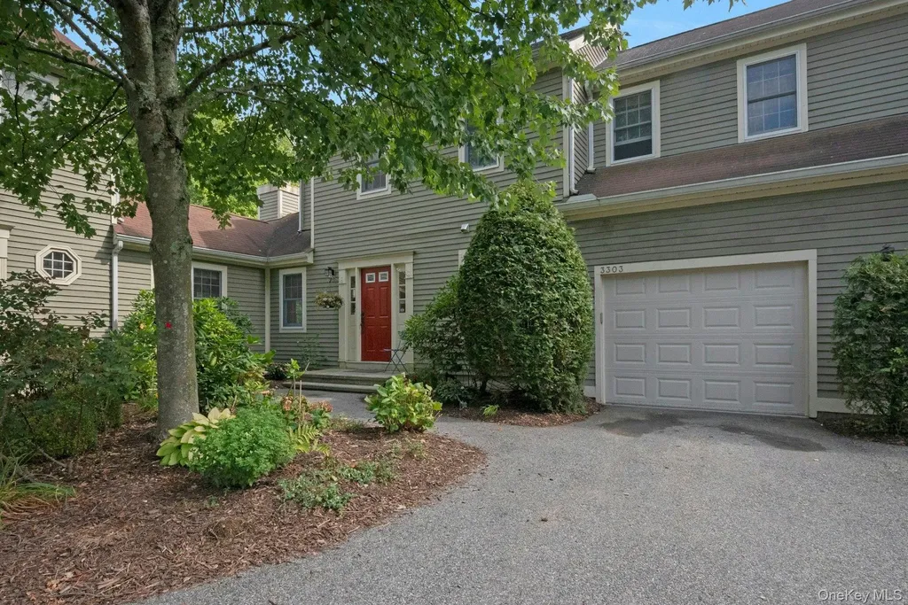 3303 Victoria Drive Mount Kisco NY 10549