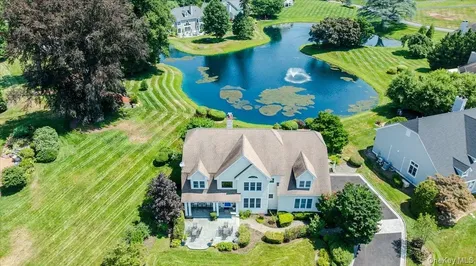 53 Pembroke Drive Glen Cove NY 11542