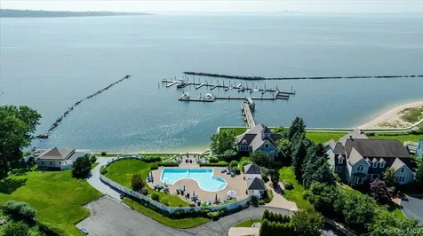 53 Pembroke Drive Glen Cove NY 11542