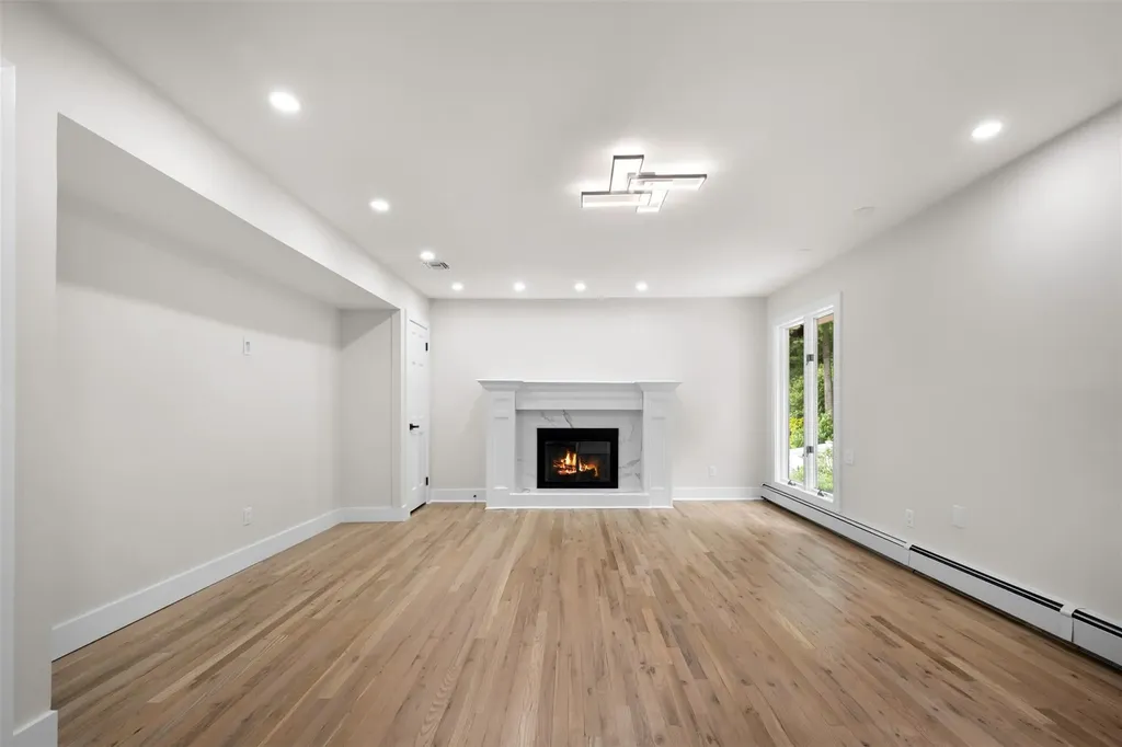 7 Windmill Court Smithtown NY 11787