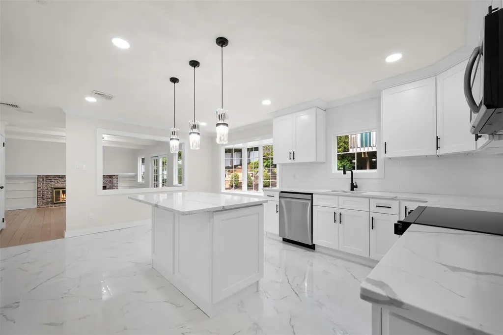 7 Windmill Court Smithtown NY 11787