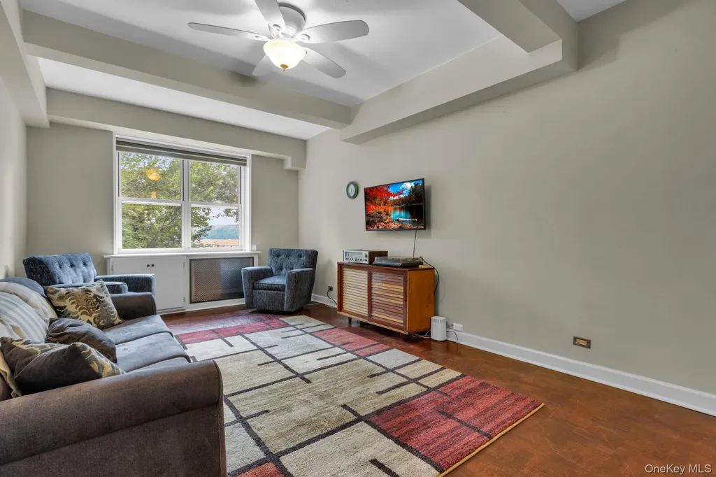 2465 Palisade Avenue Bronx NY 10463