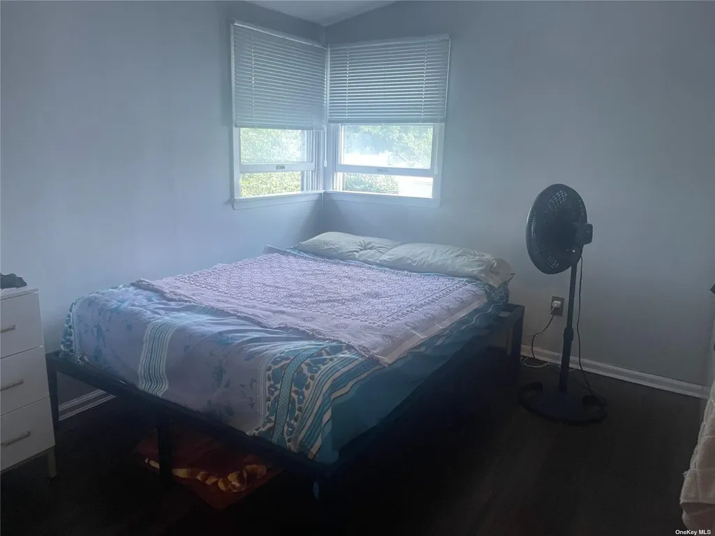 26 Virginia Avenue Plainview NY 11803