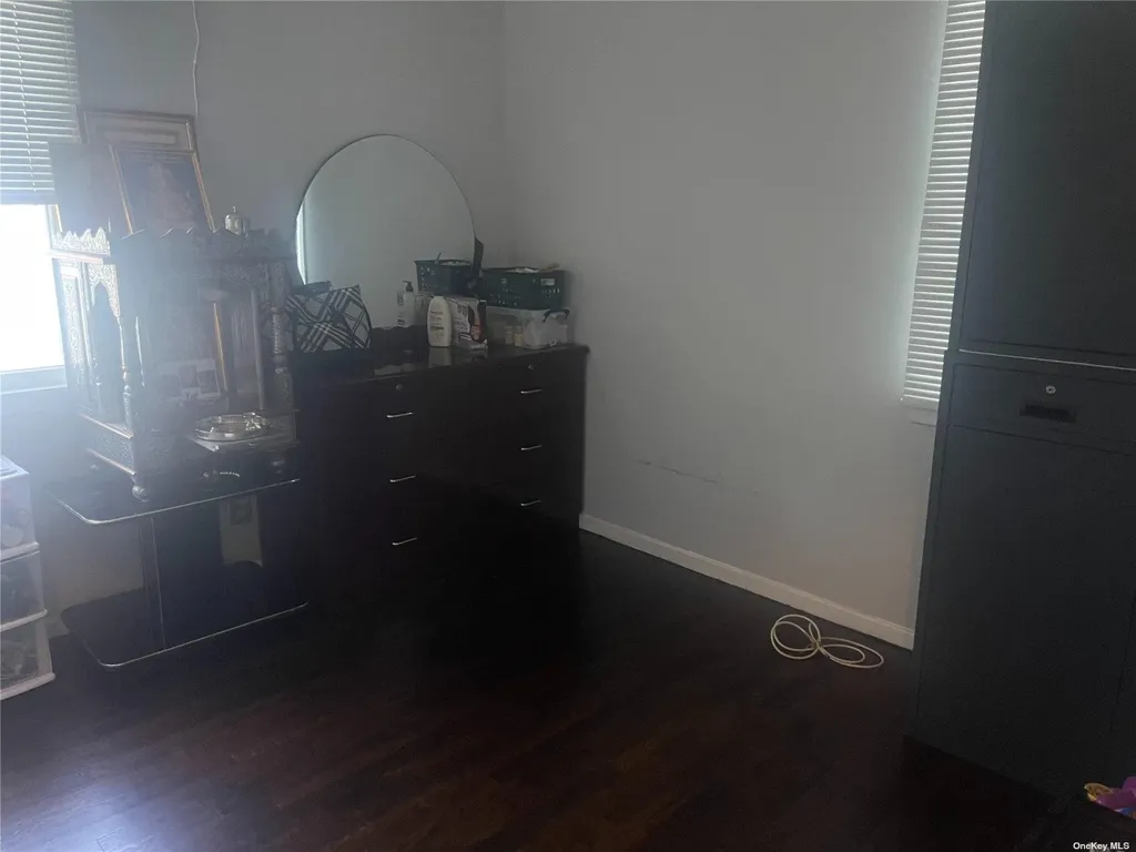 26 Virginia Avenue Plainview NY 11803