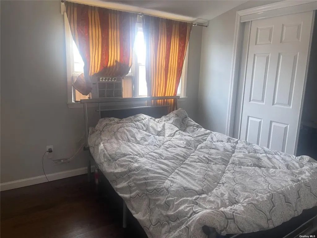 26 Virginia Avenue Plainview NY 11803