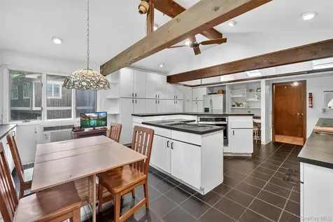 4 Cedar Hill Road Bedford NY 10506