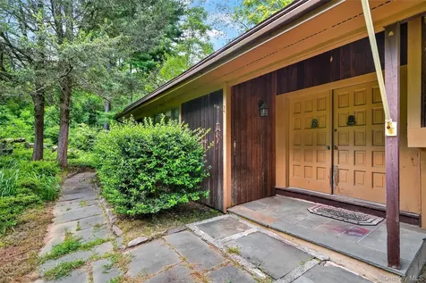 4 Cedar Hill Road Bedford NY 10506