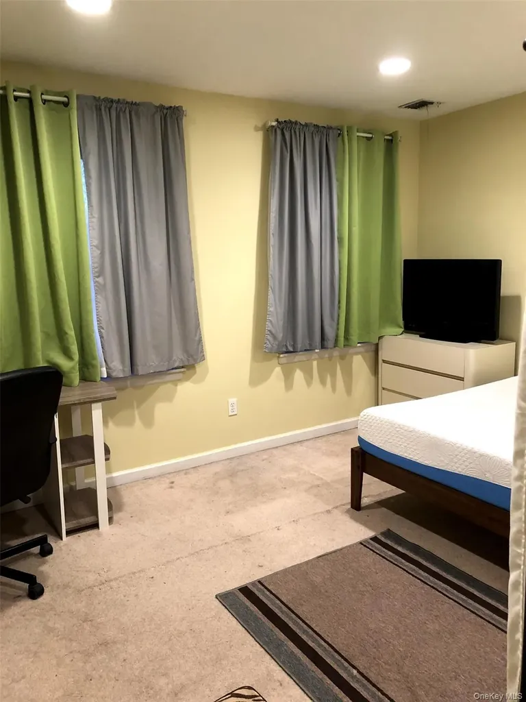 2475 Nesconset Highway Stony Brook NY 11755