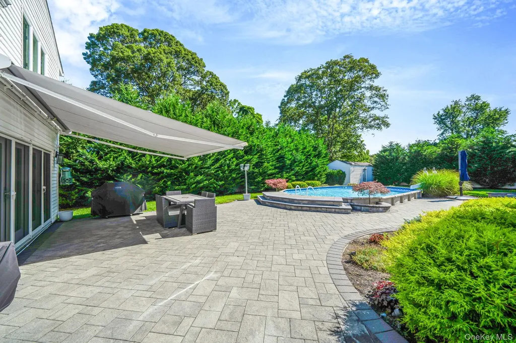 29 Selden Boulevard Centereach NY 11720
