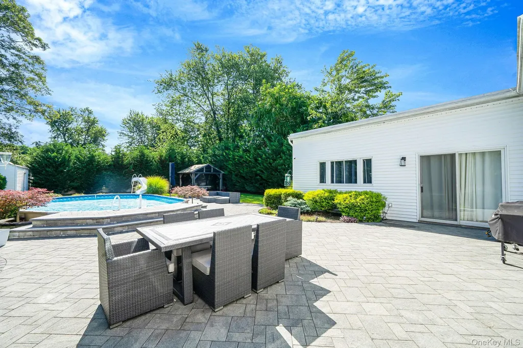 29 Selden Boulevard Centereach NY 11720