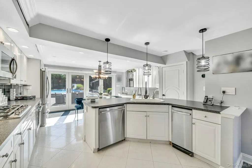29 Selden Boulevard Centereach NY 11720