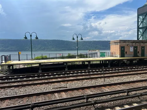 709 Warburton Avenue Yonkers NY 10701