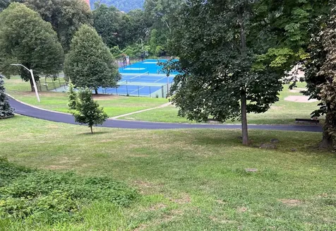 709 Warburton Avenue Yonkers NY 10701