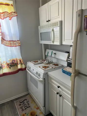 709 Warburton Avenue Yonkers NY 10701