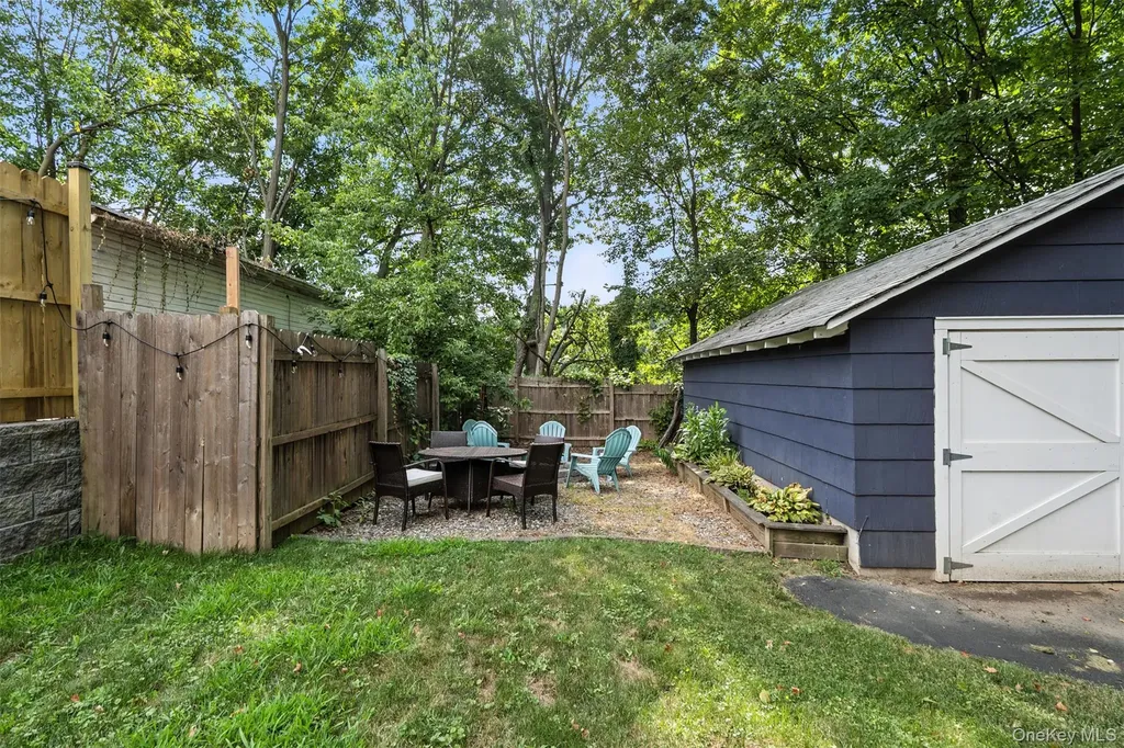 8 W Broadway Nyack NY 10960