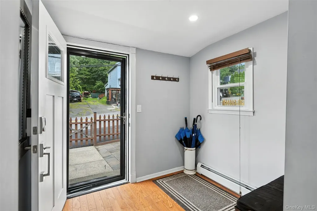 8 W Broadway Nyack NY 10960