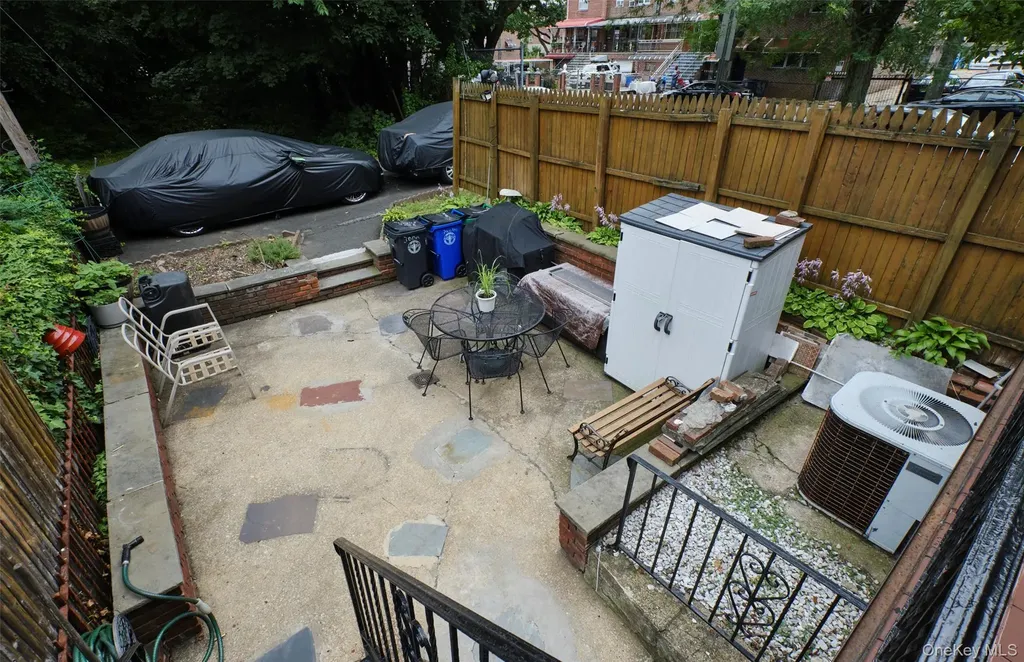 3000 Radcliff Avenue Bronx NY 10469