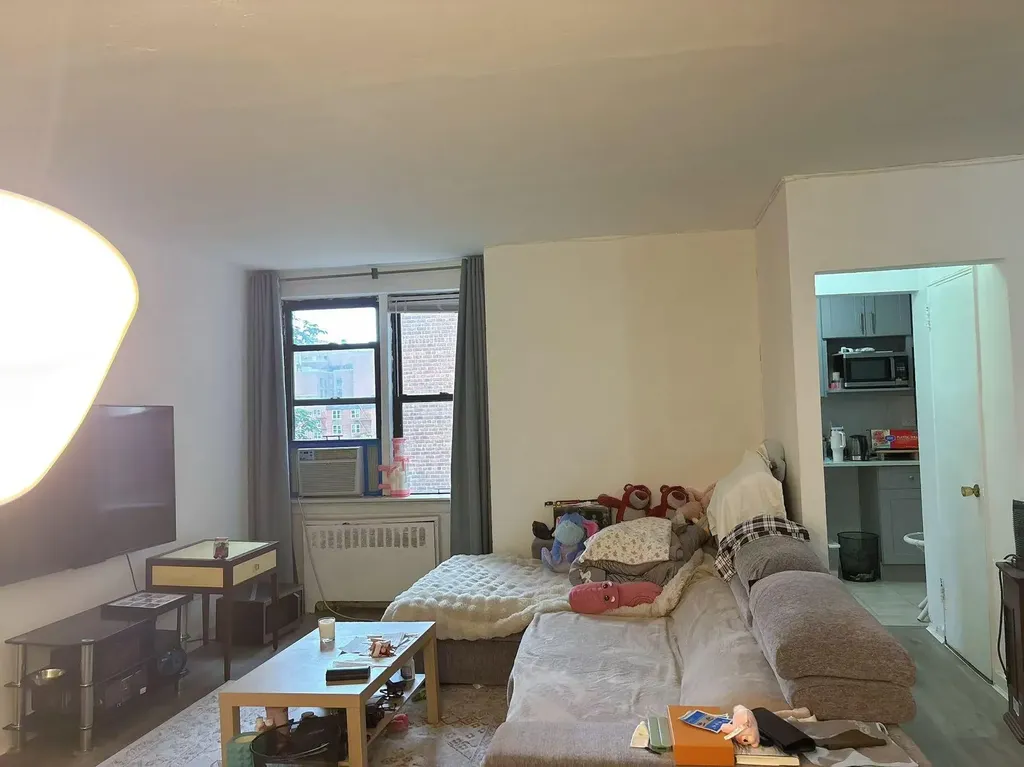 14444 38th Avenue Flushing NY 11354