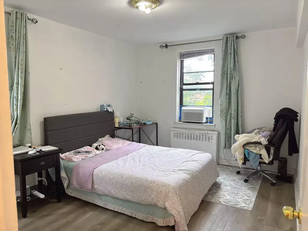 14444 38th Avenue Flushing NY 11354