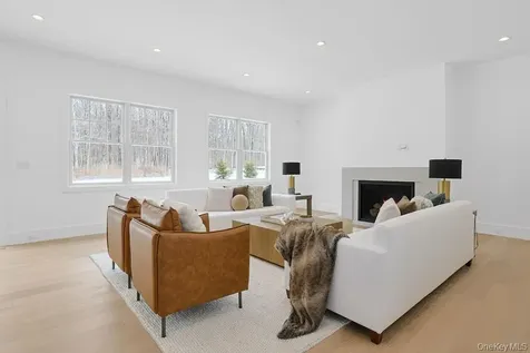 86 Old Byram Lake Road Armonk NY 10504
