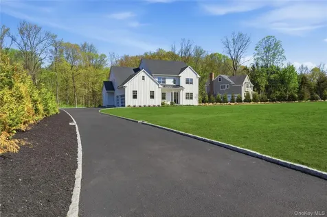 86 Old Byram Lake Road Armonk NY 10504