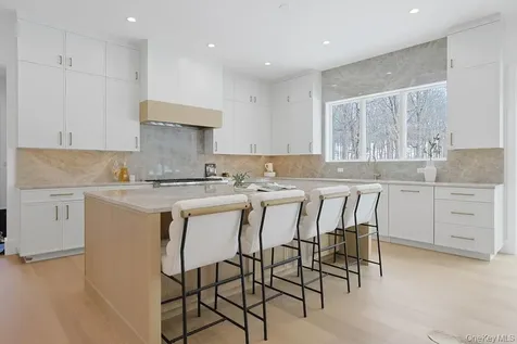 86 Old Byram Lake Road Armonk NY 10504