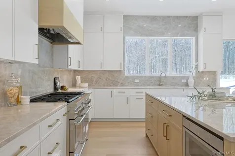 86 Old Byram Lake Road Armonk NY 10504