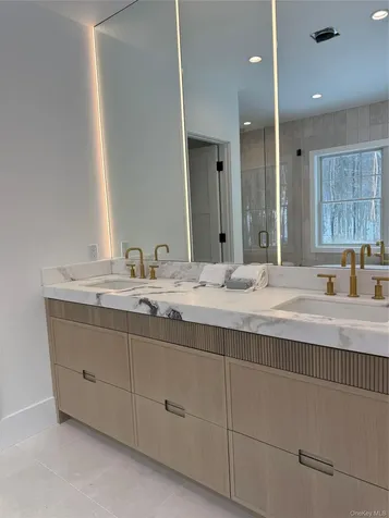 86 Old Byram Lake Road Armonk NY 10504