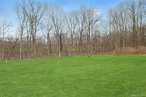 86 Old Byram Lake Road Armonk NY 10504