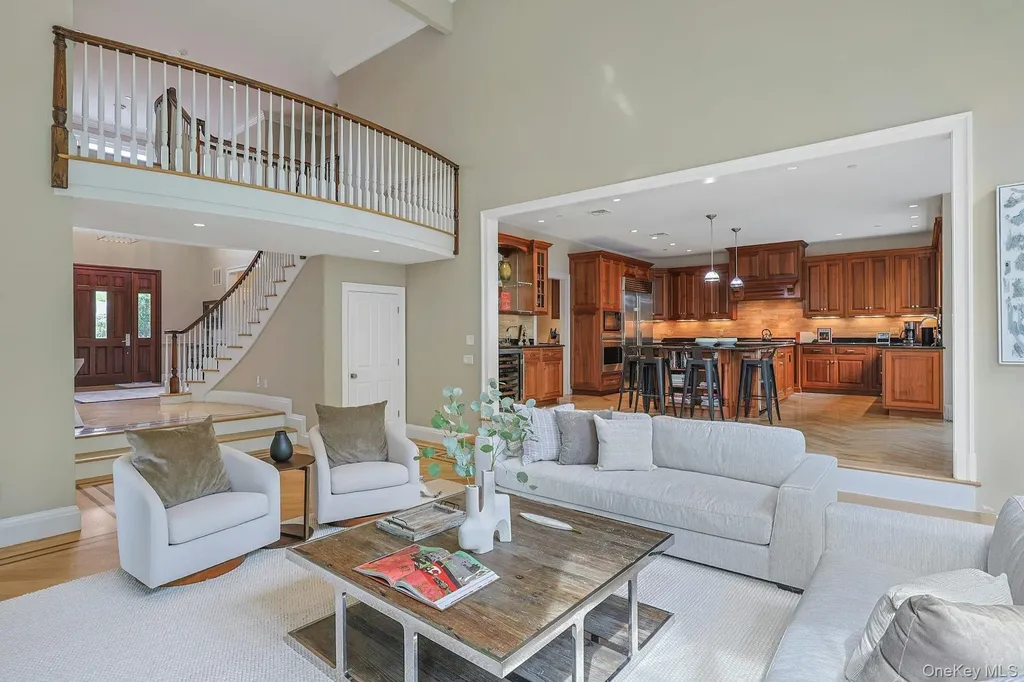 27 Dearman Close Irvington NY 10533
