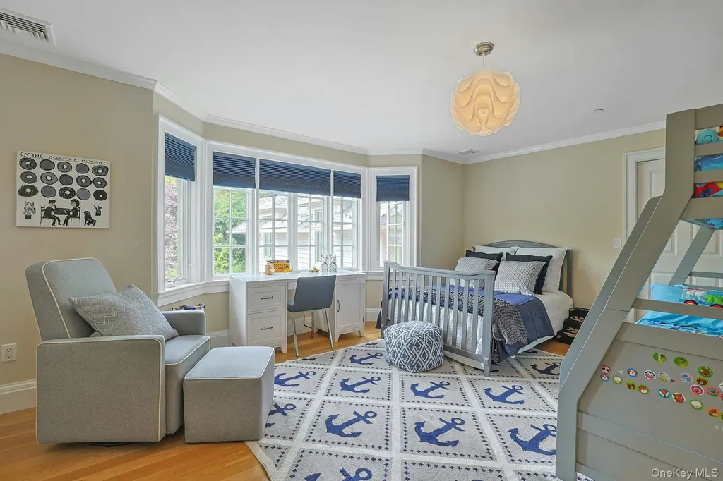 27 Dearman Close Irvington NY 10533